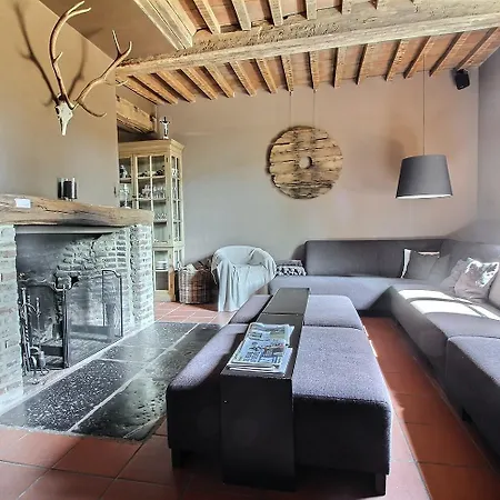 Chateau De Rienne Met Sauna & Hottub & Pooltafel بيت للعطل *