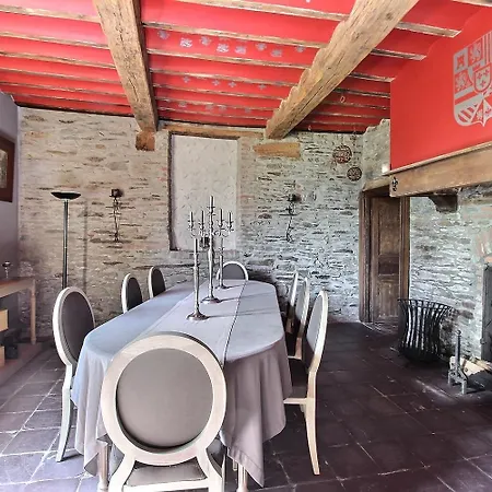 Chateau De Rienne Met Sauna & Hottub & Pooltafel Gedinne