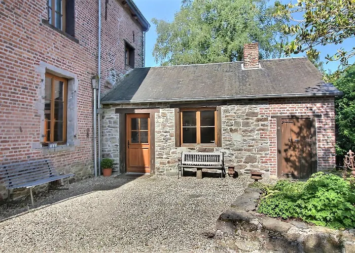 بيت للعطل Chateau De Rienne Met Sauna & Hottub & Pooltafel *